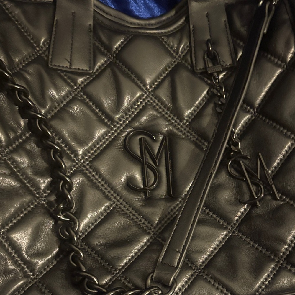 STEVE MADDEN Bfaire Quilted Tote Bag in Black Handbag - Picture 8 of 13